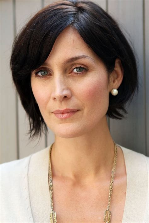 Carrie Anne Moss Kimdir Biyografisi Oynadığı Dizi ve Filmler